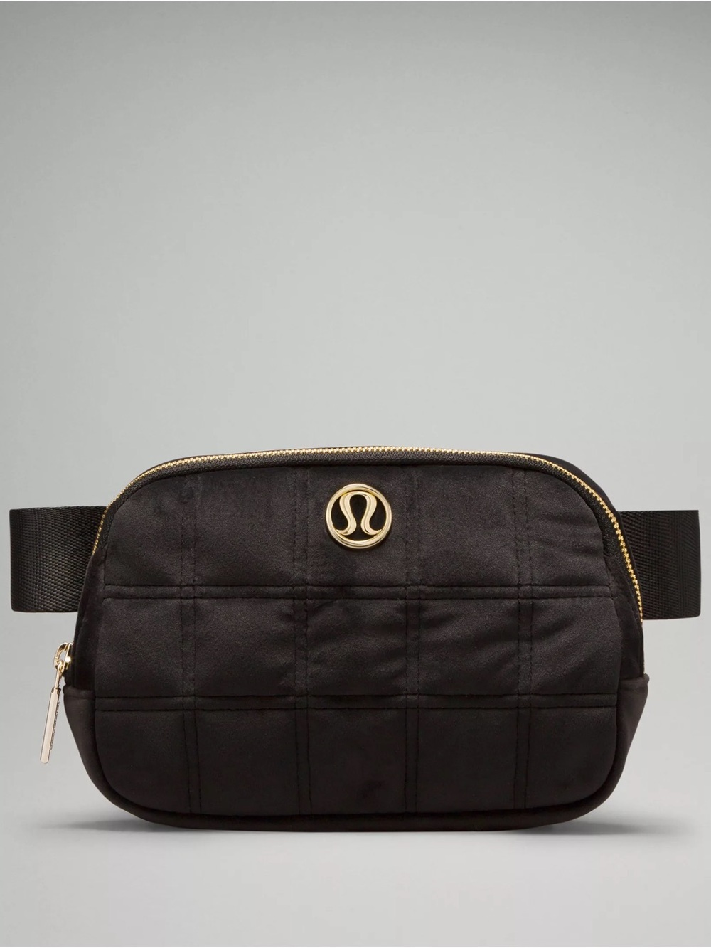 Lululemon BNWOT Everywhere Belt Bag - Velour Black Gold